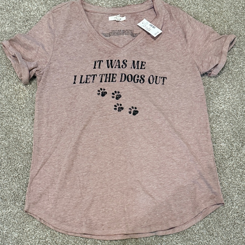 NWT Maurices Mauve Dog Print Tee